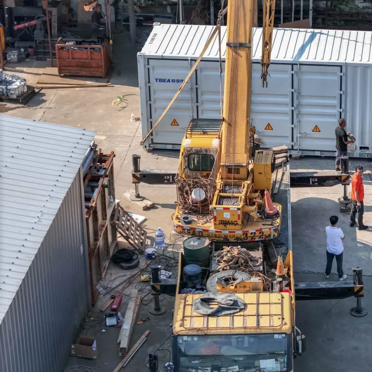 Scalable Procurement Contracts for Foldable Containers